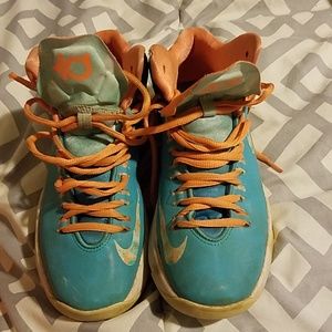Nike Shoes - Nike Shoes Nike Shoes - Nike Shoes
